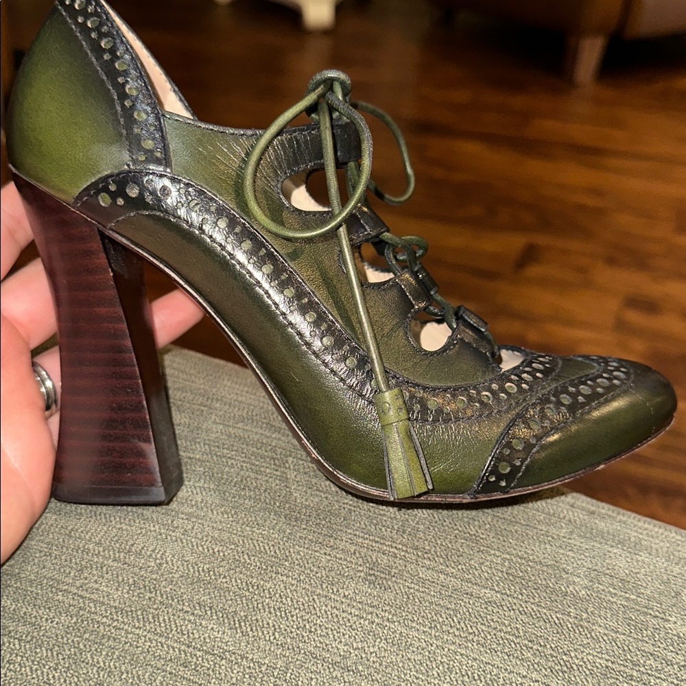Tory Burch Lace Up Astrid Oxford Heels sz 7.5 - Picture 3 of 15